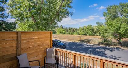 Colorado Springs Golf Value! 3 Bds, Dog-friendly