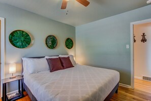 公寓 (3 Bedrooms) | 3 多间卧室、熨斗/熨衣板、床单