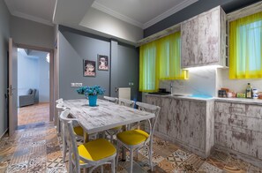 Dining - Modern & Stylish Apt at the Heart of Athens (Athina)