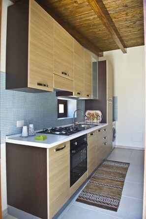Fridge, oven, stovetop, electric kettle - VILLA SAN MARCO 2 charm & relaxation (Sciacca)