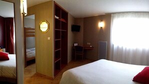 Double Room - Hôtel Les Arches (Saint-Lary-Soulan)