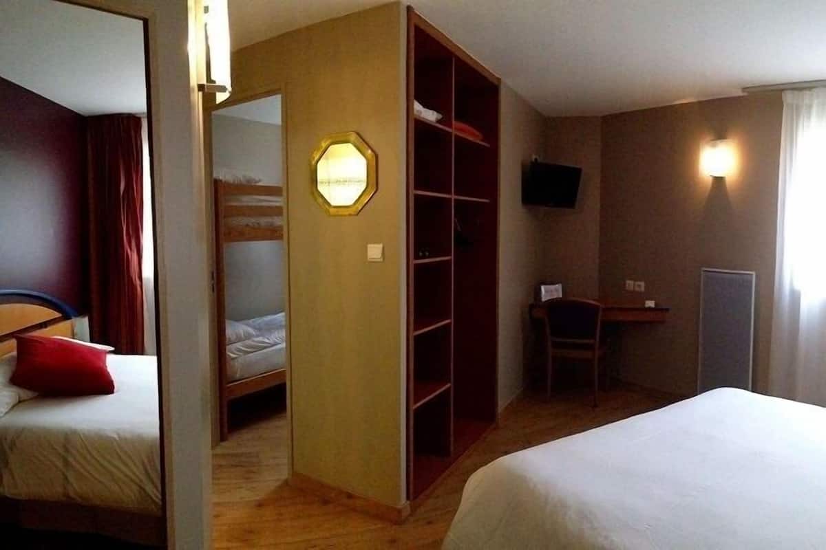 Bureau, chambres insonorisées, Wi-Fi gratuit, draps fournis