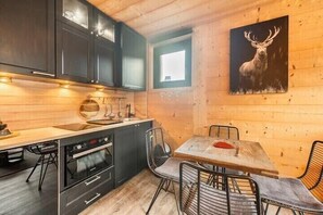 Fridge, microwave, oven, stovetop - The little cocoon of GETS (Les Gets)
