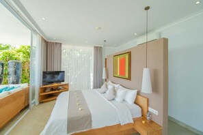 Villa Luxe, 3 chambres, piscine privée, vue mer | 3 chambres, bureau, chambres insonorisées, fer et planche à repasser