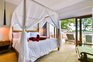 Panoramic Apartment, 3 Bedrooms, Balcony, Beach View