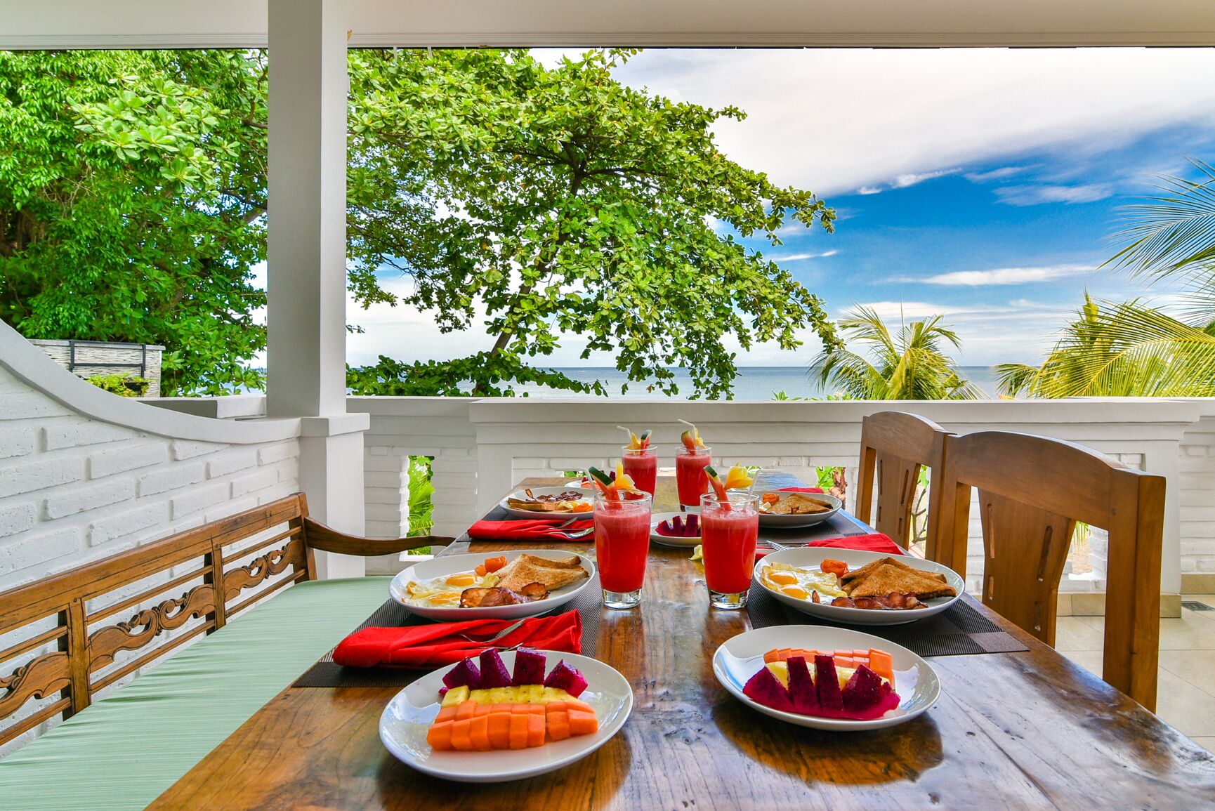 Makan di kamar