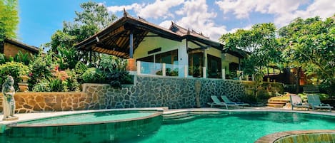 Villa, 3 Bedrooms | Private pool