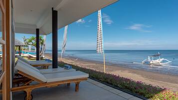 Pemandangan pantai/laut