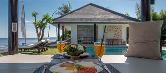 Villa Lovina Beach 1