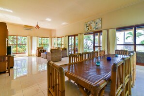 Villa, 3 habitaciones | Servicio a la habitación