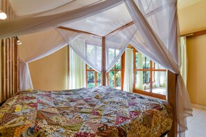 Villa, 3 Bedrooms | Free WiFi, bed sheets - Villa Sea View (Kubutambahan)