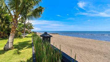 Beach/ocean view