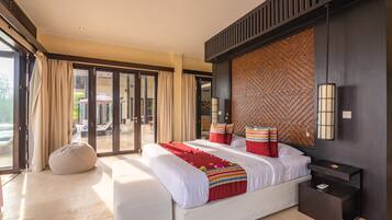 Luxury Villa, 4 Bedrooms, Private Pool, Beach View