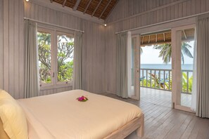 Exclusive Villa, Multiple Bedrooms, Private Pool, Beach View | 5 bedrooms, individually decorated, individually furnished, free WiFi - Villa Lotus (Buleleng)