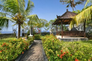 Garden - Le Mirage Villa Santai (Sukasada)