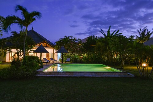 Villa Lumba-lumba 1