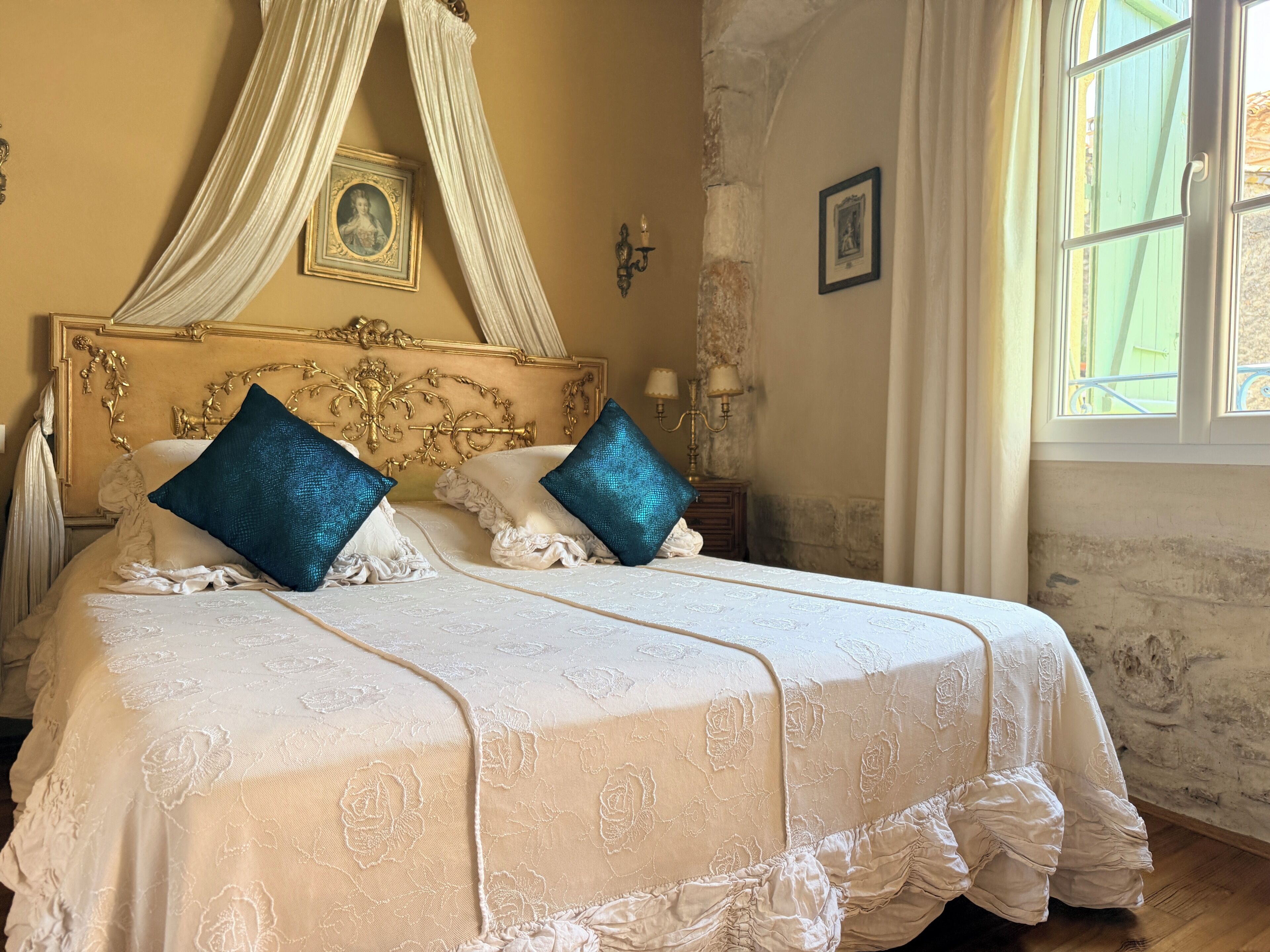 Queen Room - Garden View (Marie-Antoinette)