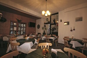 Free daily local cuisine breakfast - Pension Barbara Schierke (Wernigerode)