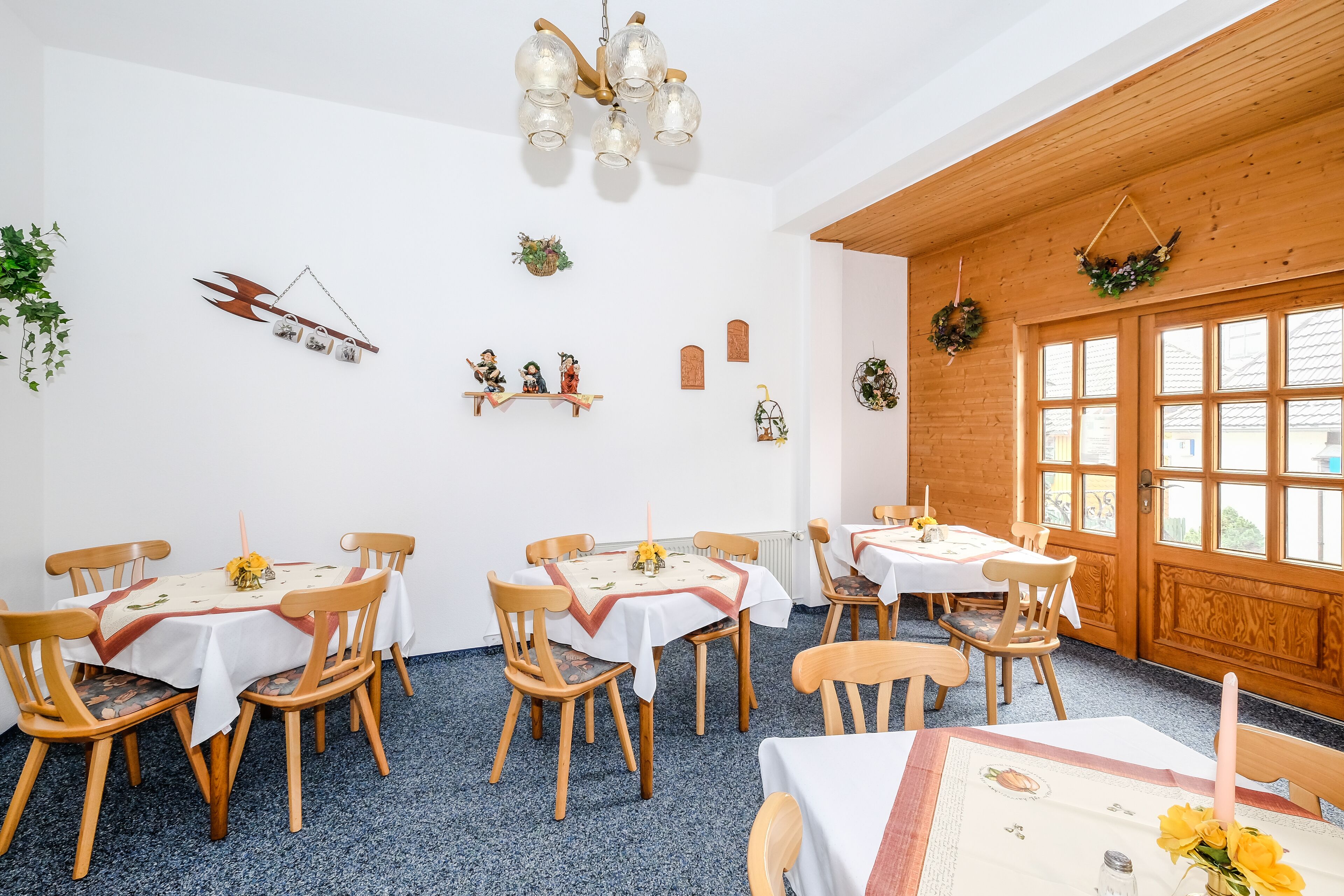 Free daily local cuisine breakfast