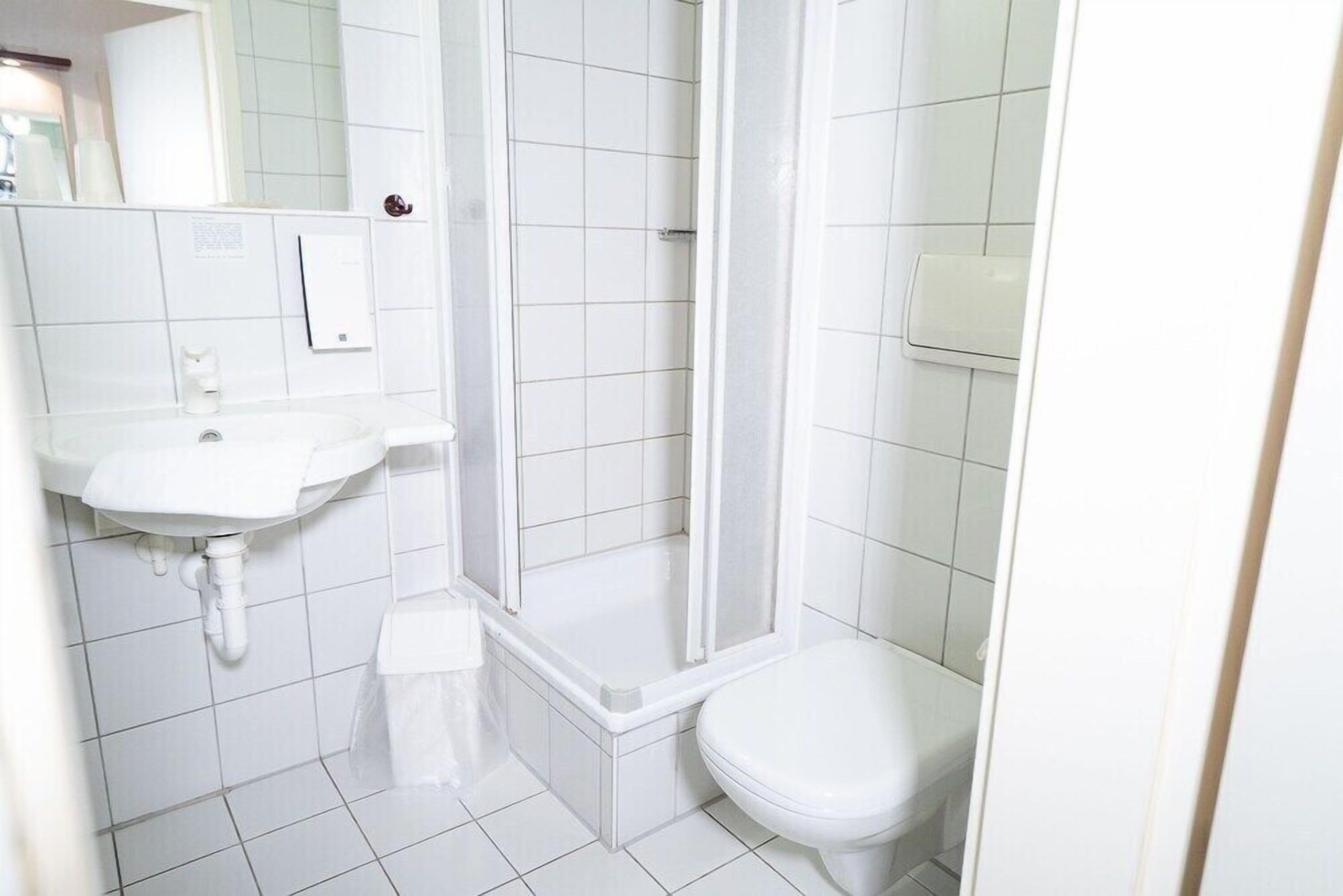 Handtücher, Toilettenpapier
