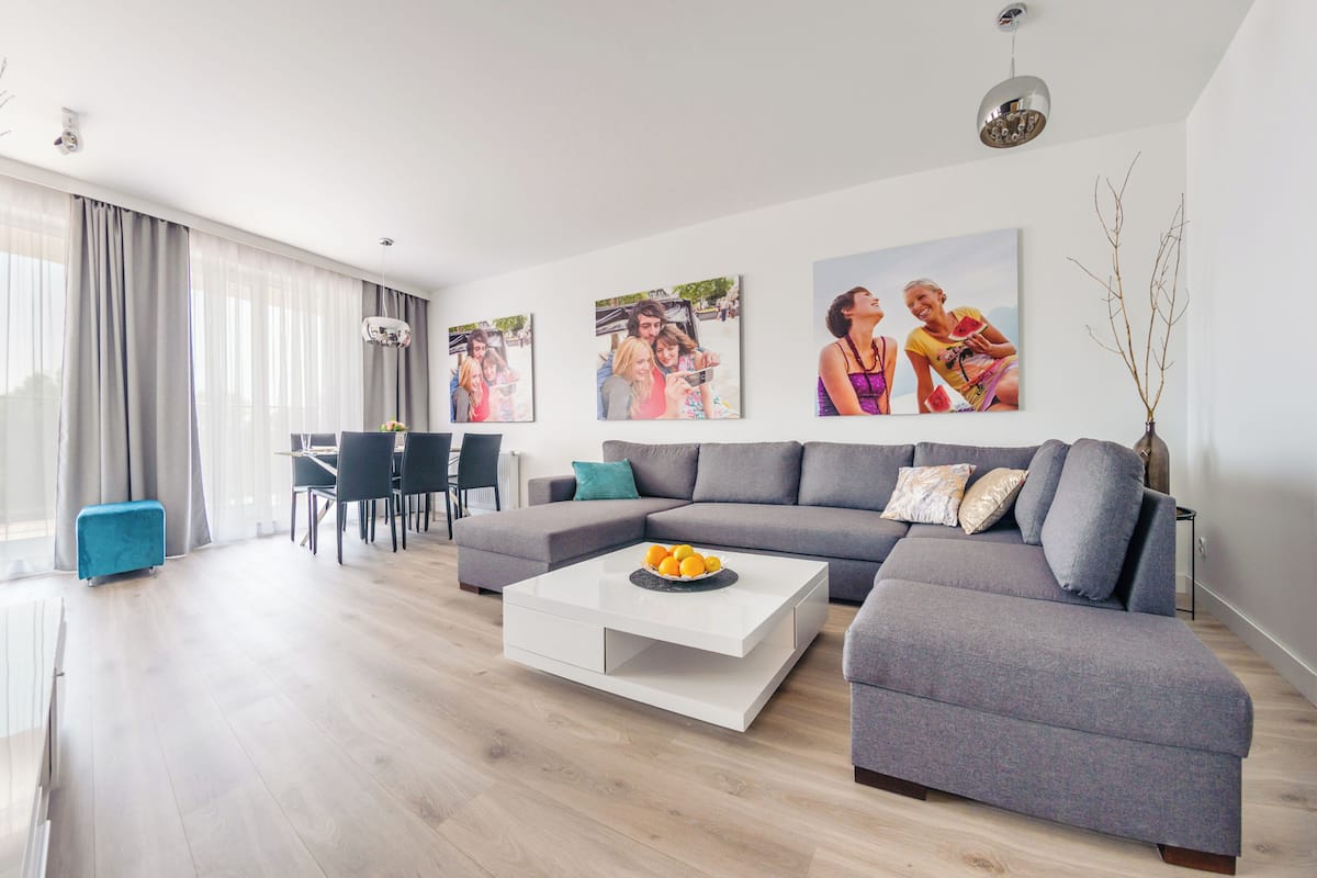 Apartament (9/44) | Area keluarga | Televisi layar datar 30-inci dengan saluran TV kabel dan TV