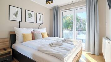 Individually decorated, individually furnished, laptop workspace