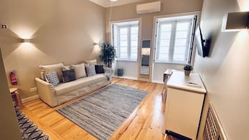 Loft | Living area | Flat-screen TV