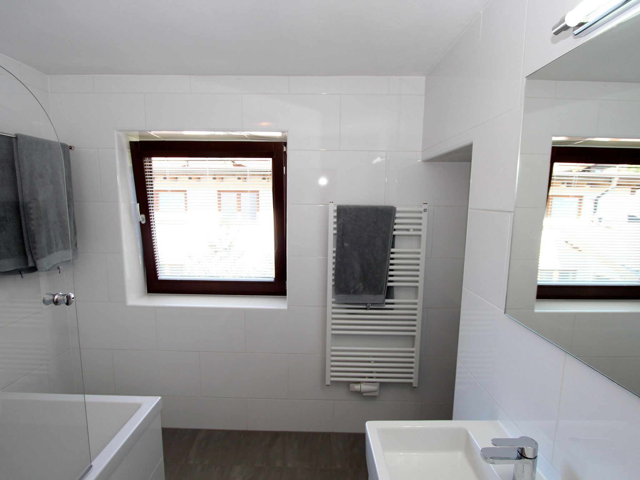 Chalet | Kamar mandi | Kombinasi shower/bathtub