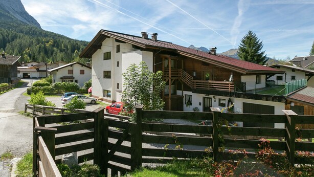 Apartment | Exterior - Charming Apartment in Ehrwald With Roofed Terrace (Ehrwald)