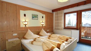 Room - Spacious Apartment in Solden Tyrol Near Ski Area Otztal (Laengenfeld)