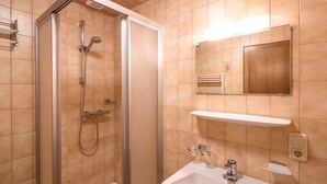 Apartment | Bathroom | Shower - Spacious Apartment in St. Gallenkirch With Garden (Sankt Gallenkirch)