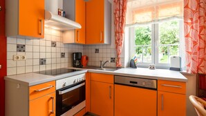 House | Private kitchen | Coffee/tea maker, microwave, oven, dishwasher - Spacious Holiday Home in Tröpolach near Ski Area (Hermagor-Pressegger See)
