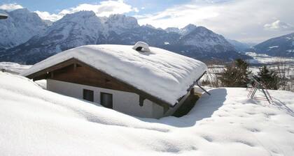 Chalet in Iselsberg-stronach Near Zettersfeld