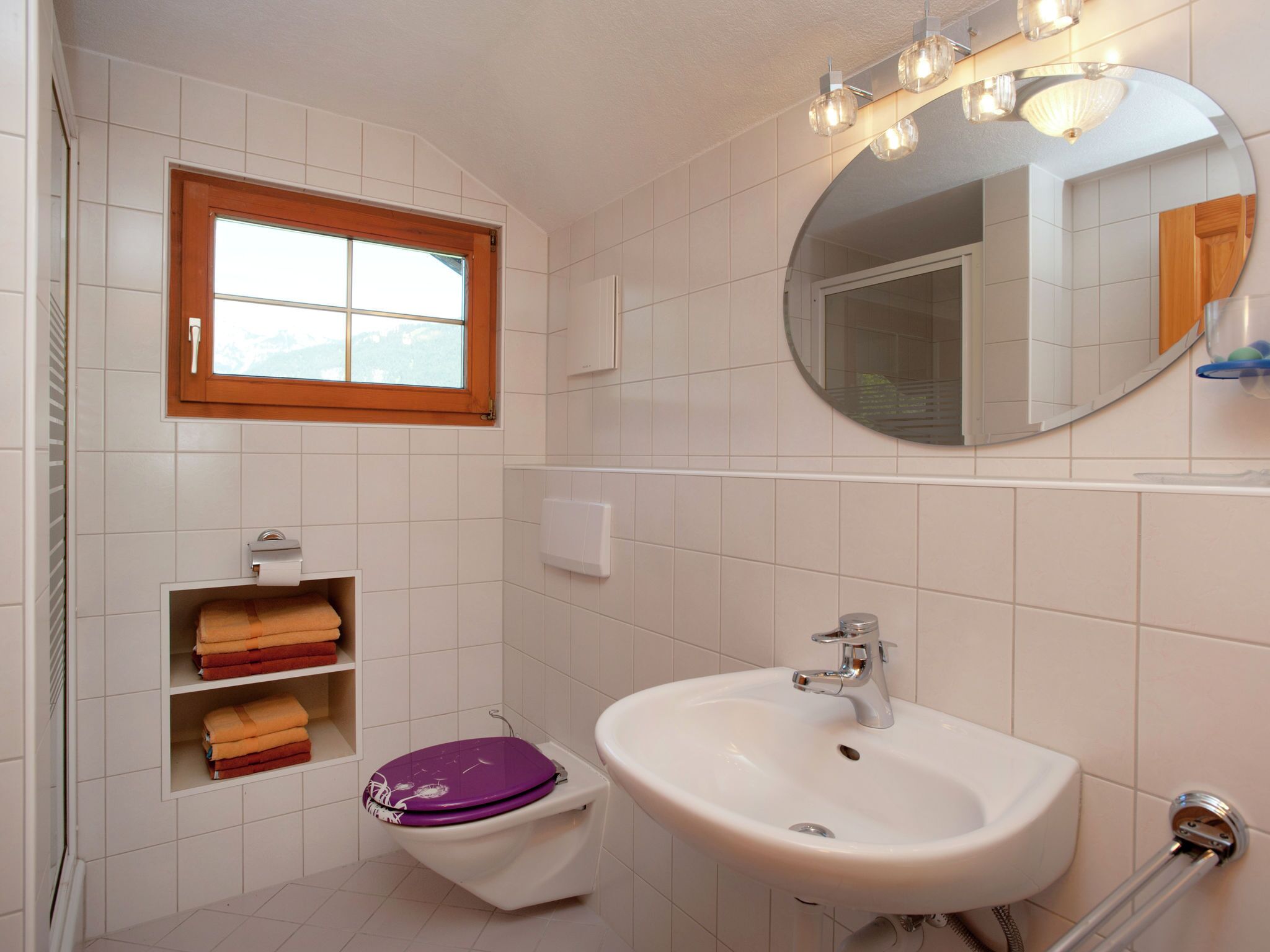 Apartment | Badezimmer | Dusche, Handtücher