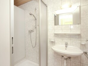 Apartment | Bathroom - Modern Apartment in Tyrol With Private Terrace (Gerlosberg)