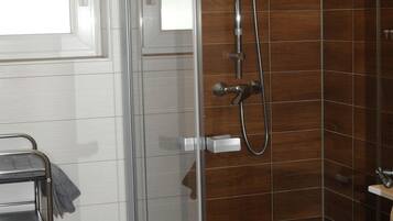 Apartment | Bathroom