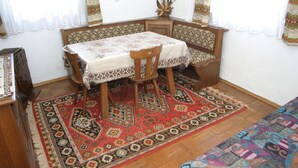 Living room - Majestic Holiday Home in Kleindiex With Garden and Terrace (Ruden)