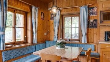 Nhà gỗ | Khu ăn uống