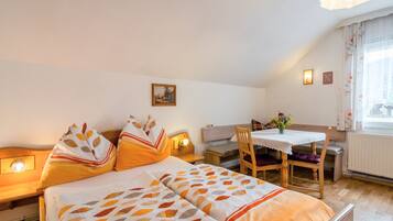 Departamento | 1 habitación, muebles diferentes y ropa de cama