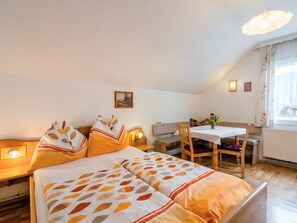 Apartment | 1 bedroom, individually furnished, bed sheets - Apartment in Tropolach Near Ski Lift (Hermagor-Pressegger See)