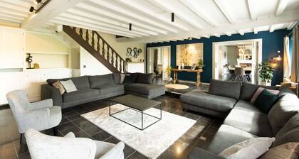 Luxury Villa With an Incredible Private Pool, Close to Maastricht and Liège