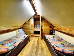 2 bedrooms, individually furnished, bed sheets