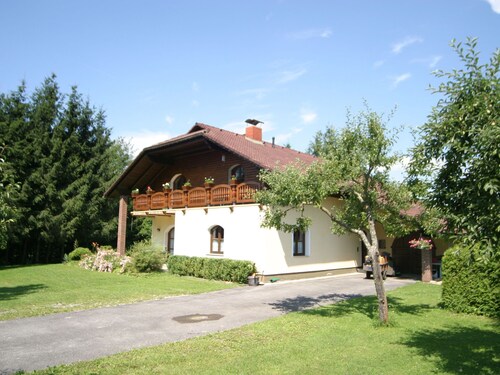 Cozy Cottage near Ski Area in Ruden