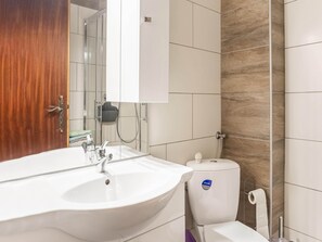 Apartment | Bathroom - Apartment in Carinthia on Lake Woerthersee (Techelsberg am Worther See)