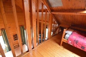 木屋 | 4 多间卧室、特色家居、床单