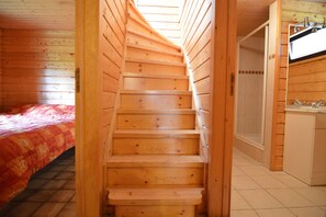 Chalet - Scenic Chalet in Ovifat (Waimes)
