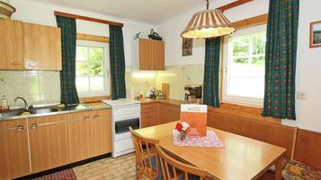 House | Private kitchen | High chair