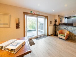 House | Reception
