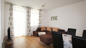 Unclassified image, 5 of 21, button - Cozy Apartment in Velden am Wörther See With Garden (Velden am Wörther See)