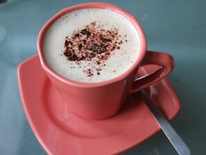 Apartment | Eigene Küche | Wasserkocher mit Kaffee-/Teezubehör, Kühlschrank, Mikrowelle, Toaster